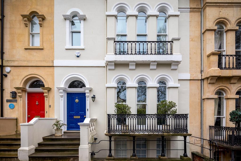 63 St George's Road, Cheltenham GL50 3 DU, for...