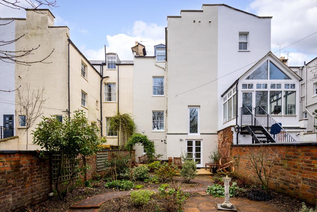 63 St George's Road, Cheltenham GL50 3 DU, for...