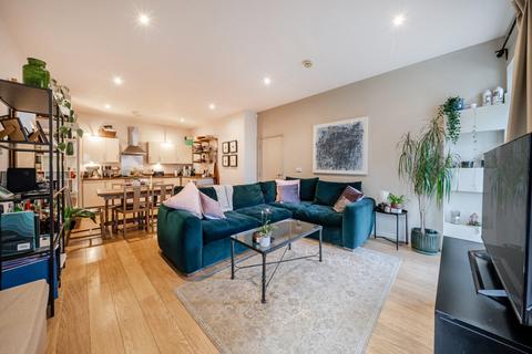 Old Devonshire Road, Balham, SW12