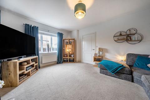 4 bedroom detached house for sale, Hawthorn Close, Barleythorpe, Oakham