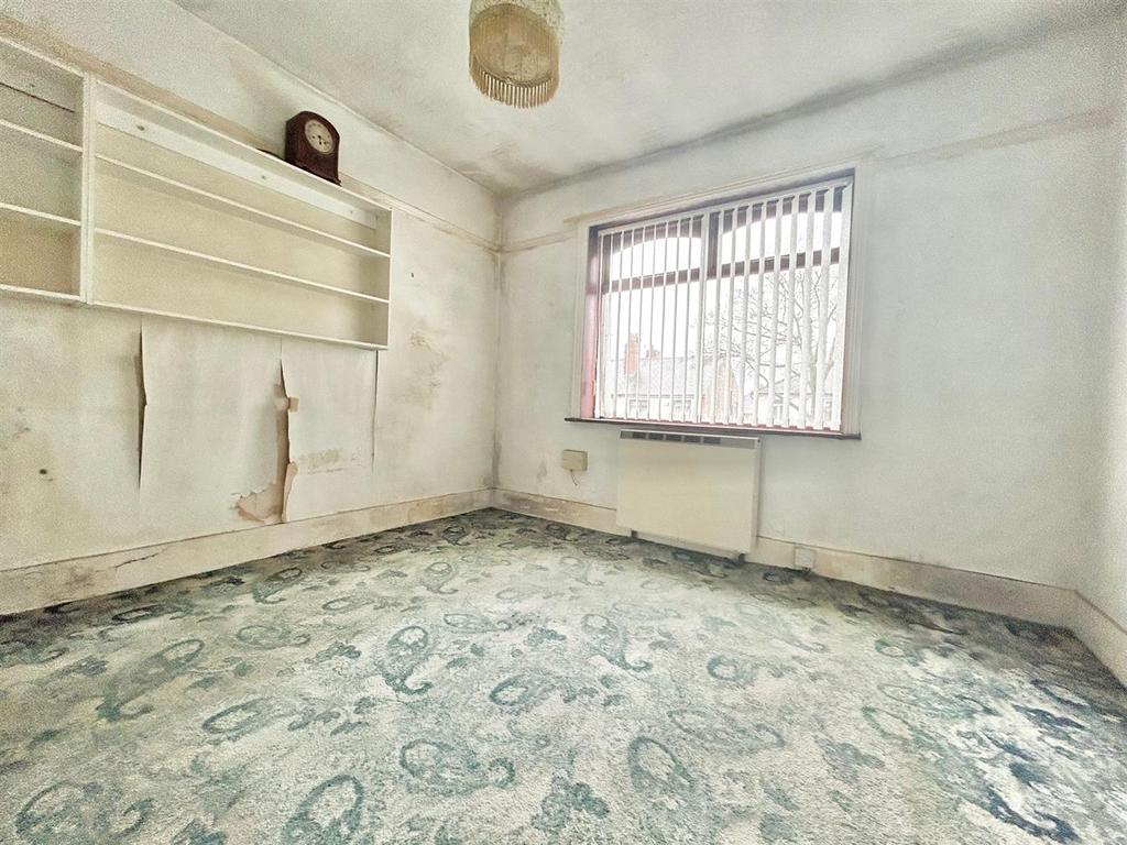 Bedroom 2.jpg