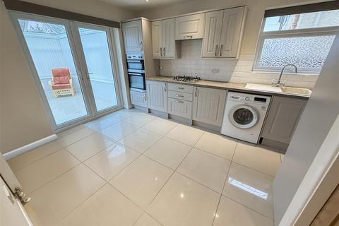 undefined, Pensby Road, Thingwall, Wirral