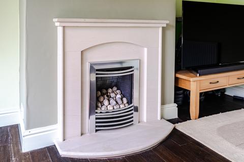 3 bedroom semi-detached house for sale, Leeds LS7