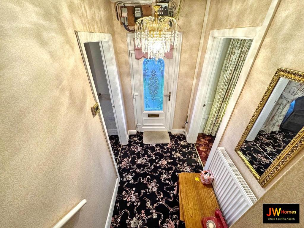 Ent hallway (7)