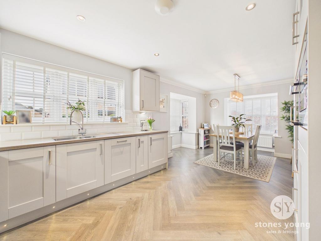 Open Dining Kitchen