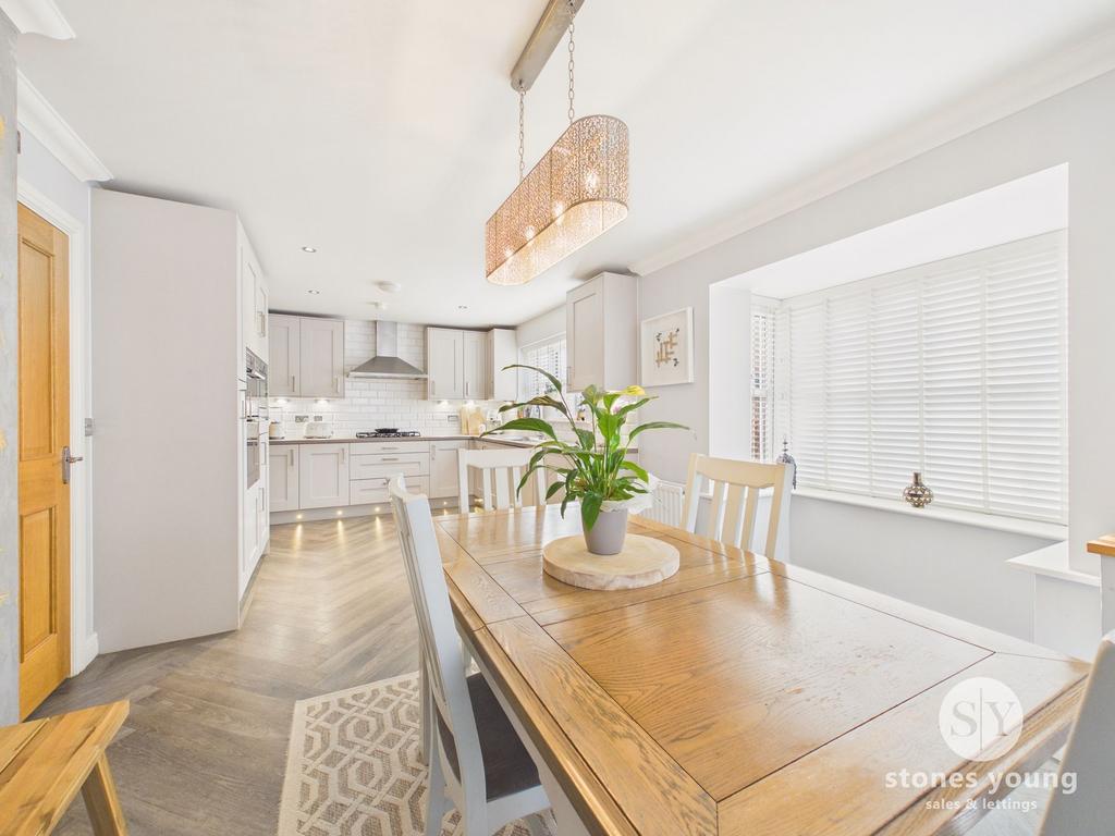 Open Dining Kitchen