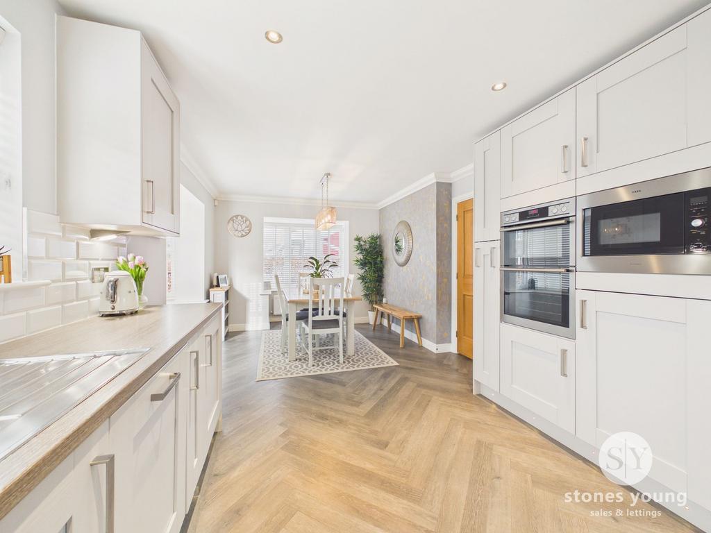 Open Dining Kitchen