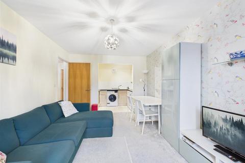2 bedroom apartment for sale, Orchid Mews, Whitley Bay