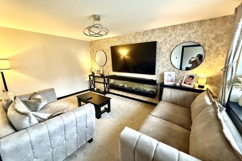 5 bedroom detached house for sale, Sapphire Way, Marine Point