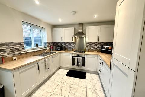 5 bedroom detached house for sale, Sapphire Way, Marine Point