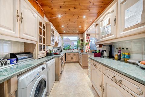 undefined, Tamworth Park, Mitcham CR4