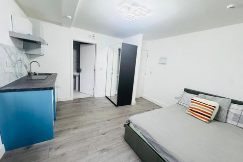 undefined, Hillborough Road, Luton LU1