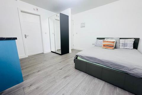 undefined, Hillborough Road, Luton LU1