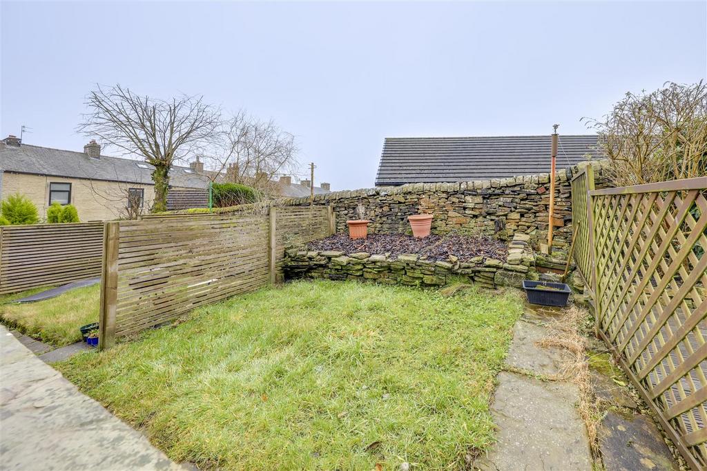 Front Garden Alt