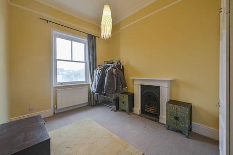 2 bedroom flat to rent, Redcliffe Gardens, Chelsea, London, SW10