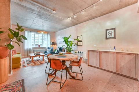 2 bedroom flat for sale, The Curve, Ladbroke Grove, London, W10