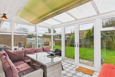 3 bedroom detached house for sale, Cedar Close, Broadstairs, CT10