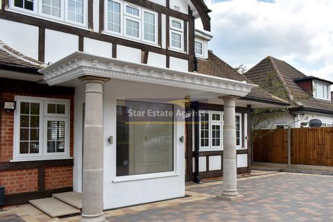 undefined, Edgware HA8