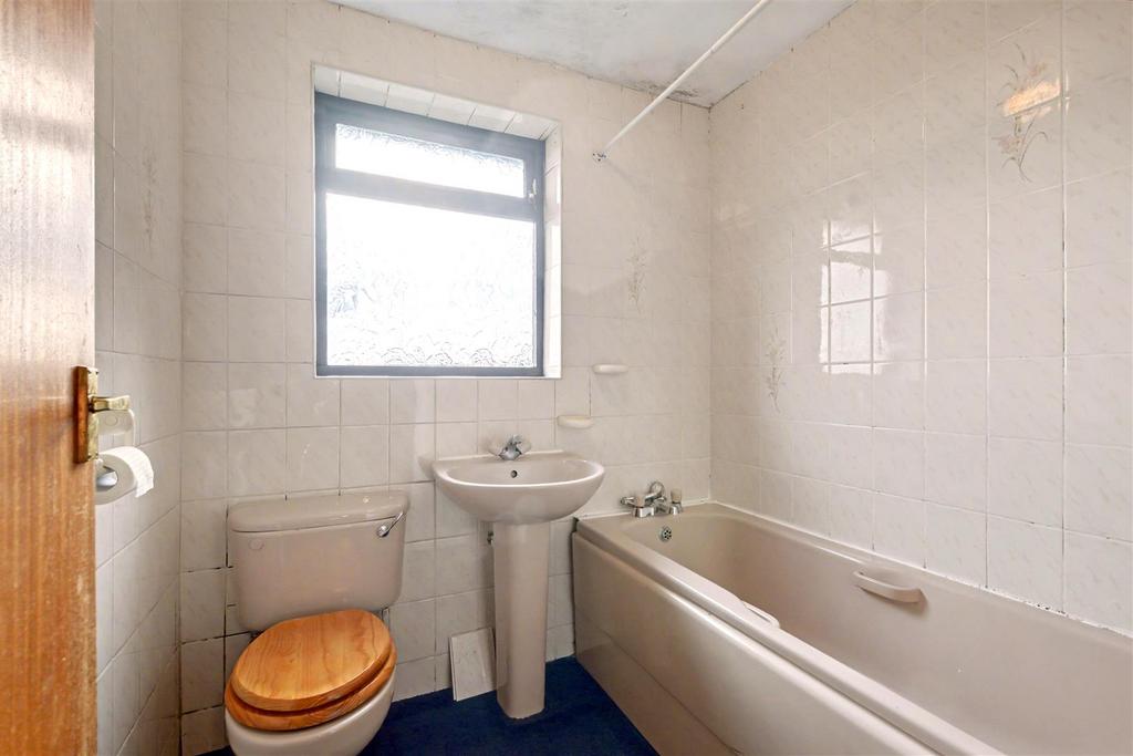 Bathroom.jpeg