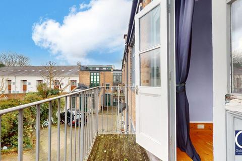 2 bedroom mews to rent, Carrara Mews, Dalston Lane, London, E8