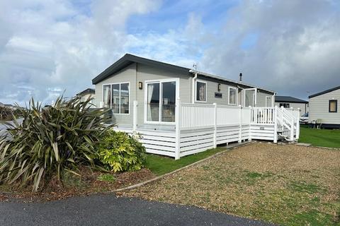 undefined, Hendra Croft TR8