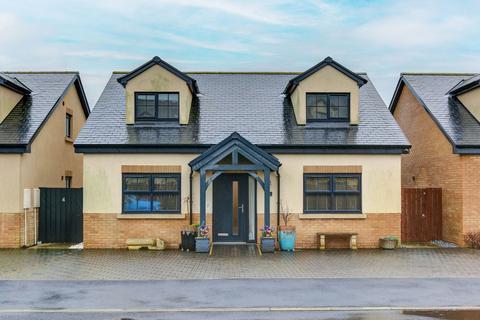 3 bedroom detached bungalow for sale, Roseate View, Amble NE65