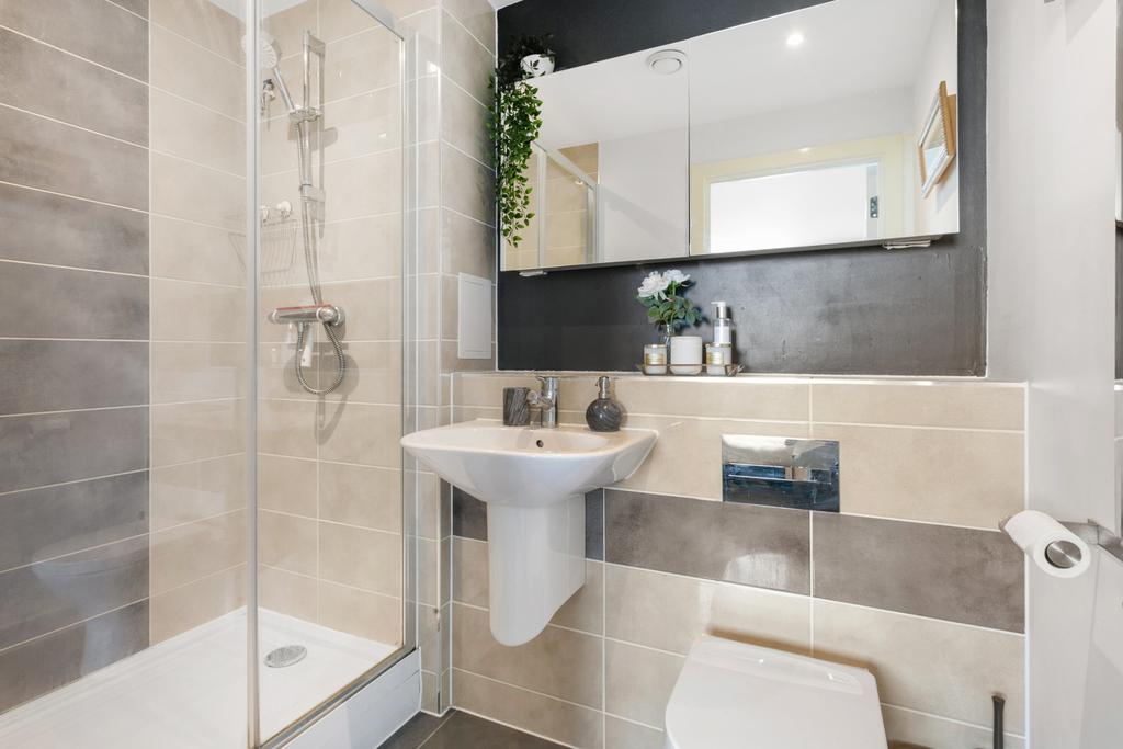 En suite shower room