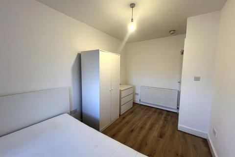 undefined, Amersham Road, SE14