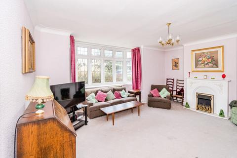 4 bedroom semi-detached house for sale, Bassett Avenue, Southampton, Hampshire, SO16