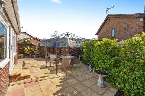 3 bedroom detached house for sale, Cornbrook Grove, WATERLOOVILLE, Hampshire, PO7