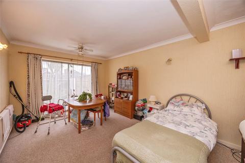 undefined, Linda Grove, Waterlooville, Hampshire, PO8