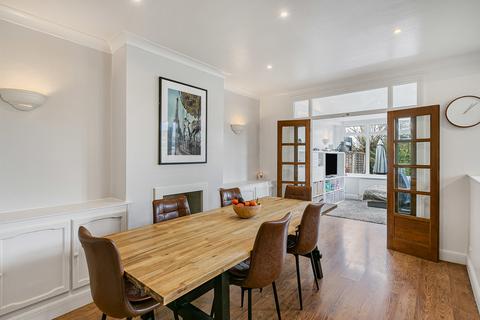 4 bedroom semi-detached house for sale, Manor Lane, Sunbury-on-Thames, Surrey, TW16