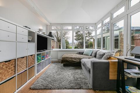4 bedroom semi-detached house for sale, Manor Lane, Sunbury-on-Thames, Surrey, TW16
