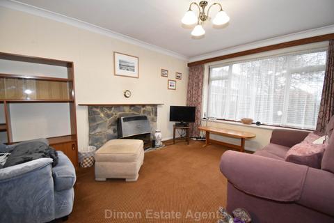 3 bedroom terraced house for sale, Broadsands Drive, Gosport