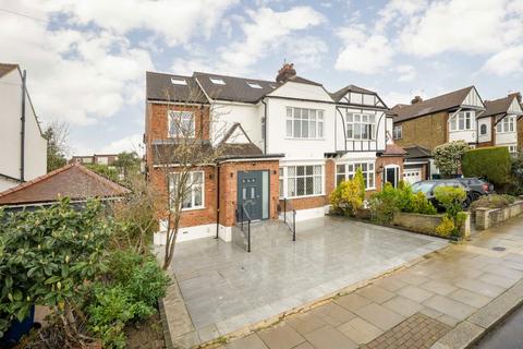 undefined, Ventnor Drive, London N20
