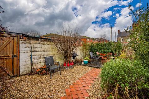 1 bedroom flat to rent, St. Fagans Street, Cardiff CF11