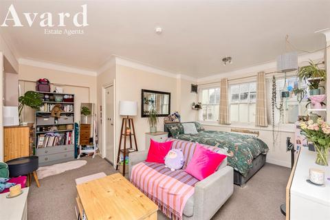 undefined, Kings Road, Brighton BN1