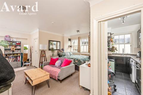 undefined, Kings Road, Brighton BN1