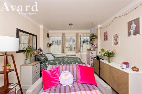 undefined, Kings Road, Brighton BN1