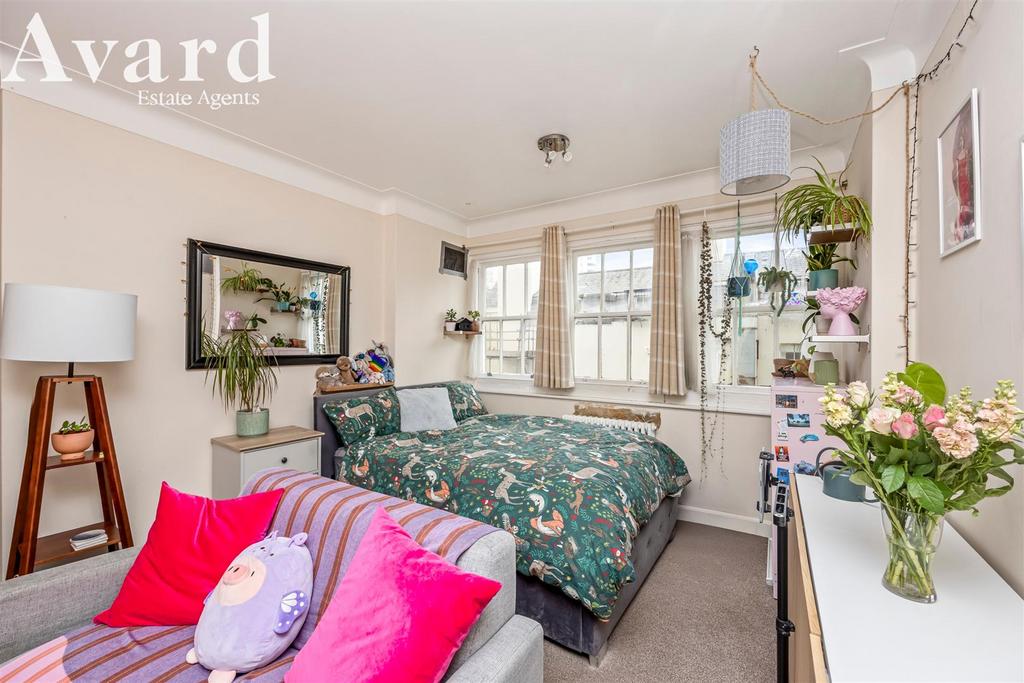 Kings Road, Astra House 37-005.JPG