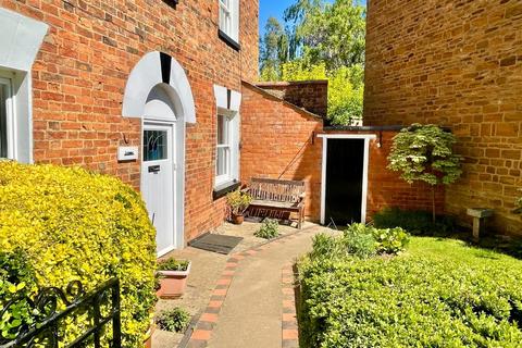 4 bedroom cottage for sale, Harborough Road, Brixworth, Northamptonshire NN6