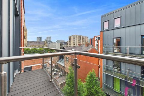 1 bedroom flat to rent, Chapel Street, Salford, M3