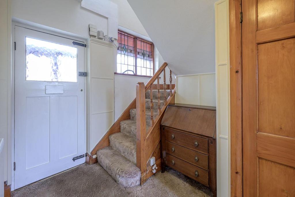 Entrance Hallway 2