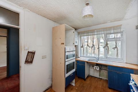 2 bedroom flat for sale, Rousden Street, London NW1