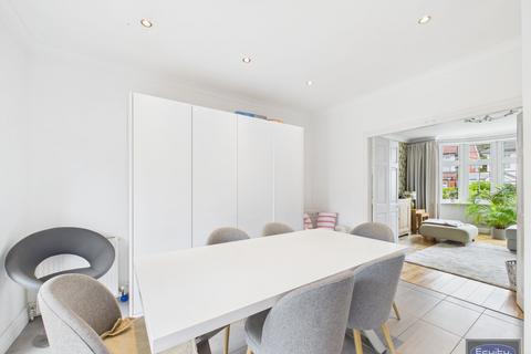 4 bedroom semi-detached house for sale, Darwin Road, Welling, DA16