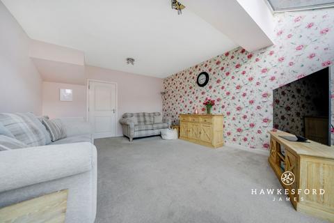 3 bedroom semi-detached house for sale, The Street, Sittingbourne ME9