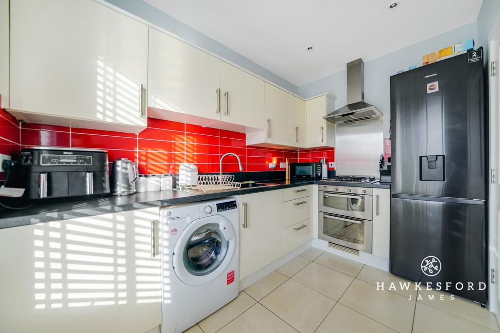 The Street, Iwade - Kitchen