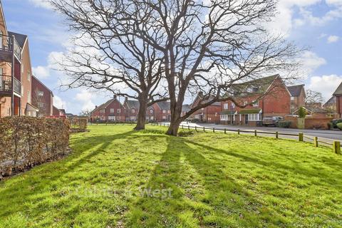 Westvale Road, Horley, Surrey