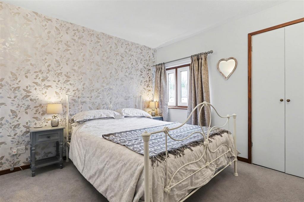 Bedroom 2.jpg