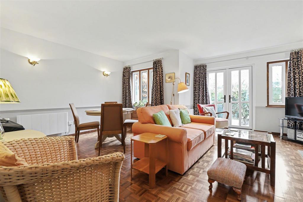 Sitting Room 3.jpg